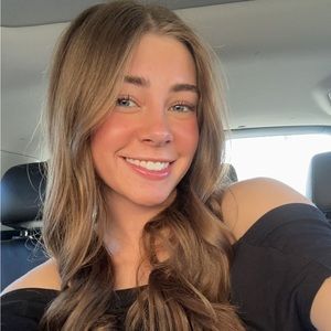 Meet your Posher, Kaylee